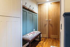 The Cowshed - Stunning 1 Bedroom Cottage