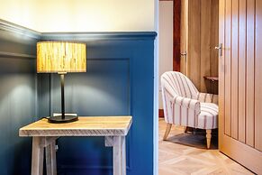 The Cowshed - Stunning 1 Bedroom Cottage