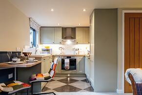 The Cowshed - Stunning 1 Bedroom Cottage