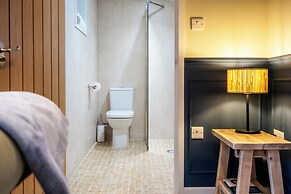 The Cowshed - Stunning 1 Bedroom Cottage