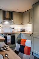 The Cowshed - Stunning 1 Bedroom Cottage