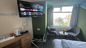 Russell Court Hotel Bournemouth Central