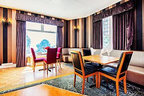 Russell Court Hotel Bournemouth Central