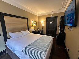 Brooklyn Finest Suites