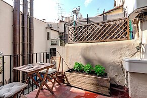 Stufa Apartment by Mamo Florence