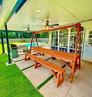Fox Garden-heated Pool-spa- Boho-downtown Beach