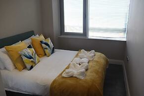 2 bed 1 Bath Seaside Waterfront