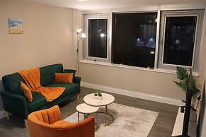 2 bed 1 Bath Seaside Waterfront