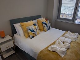 2 bed 1 Bath Seaside Waterfront