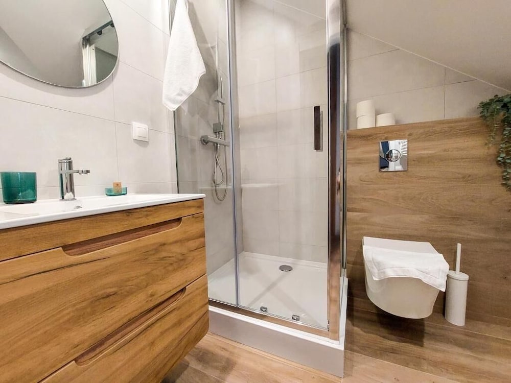 mrhomeapartments-Limba