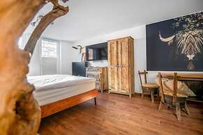 H M Boarding Houses