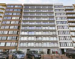 Apartment in Blankenberge With Sea Views