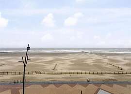 Flat in Blankenberge Near the Beach