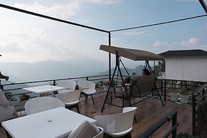 Ivaara Resort