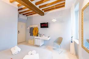 GLAM PARMA