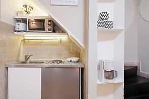 Mir Small Loft on Giulia Street