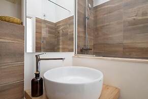 Sardinian Pearl Retreat-Beach House
