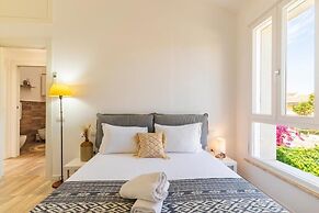 Sardinian Pearl Retreat-Beach House