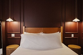 Hotel Morado