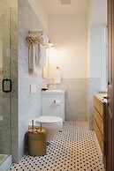 Hotel Morado