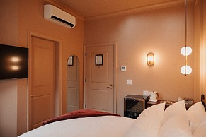 Hotel Morado