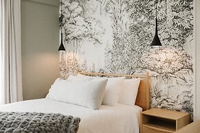 Hotel Morado