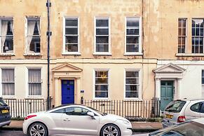Stunning 1 Bedroom Flat in Central Bath