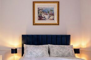 Stunning 1 Bedroom Flat in Central Bath