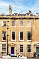 Stunning 1 Bedroom Flat in Central Bath