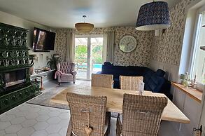 10-guest Holiday Villa With Private Pool