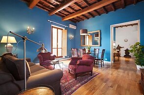 Apartments Via Giulia