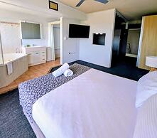 Lumina Motel