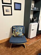 Kinnikinnick Guest House