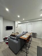 Elegant Private Suite in Edmonton North