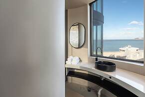 Bay Four Seasons Castle Hotel