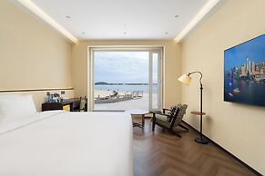 Bay Four Seasons Castle Hotel