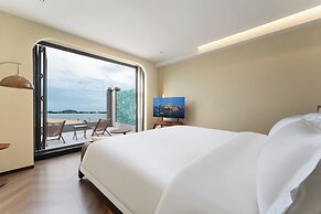 Bay Four Seasons Castle Hotel
