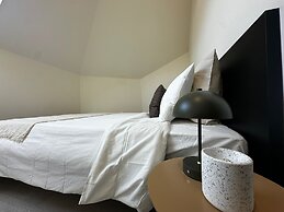 Spacious 5BR Retreat for Groups for 18P