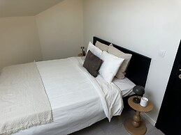 Spacious 5BR Retreat for Groups for 18P