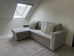 Spacious 5BR Retreat for Groups for 18P