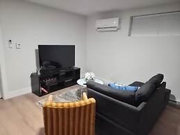 Quiet Haven - One-bedroom Suite