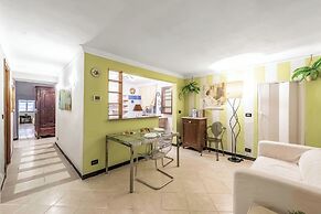 Genova House Via Caffaro