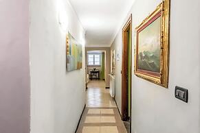 Genova House Via Caffaro