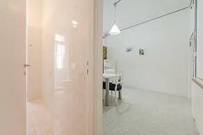 Elisa's Flat - 5 min from Train Station