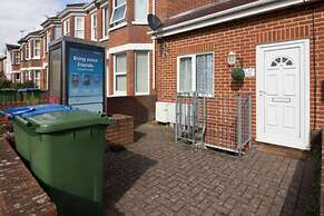 Southampton 2-bedroom House