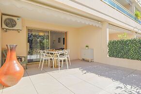 403 Le Zen in Cannes