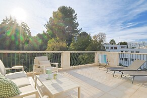 221 Le Bella in Cannes