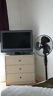 Lux Apartment in Gatwick