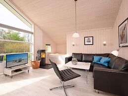 Villa With Hearth and Wellness Suite