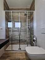 Green Land Boutique Hotel